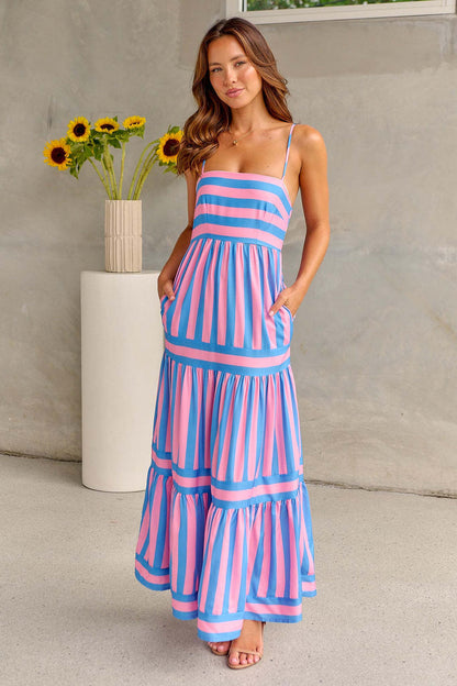 Gestreiftes Sommerkleid