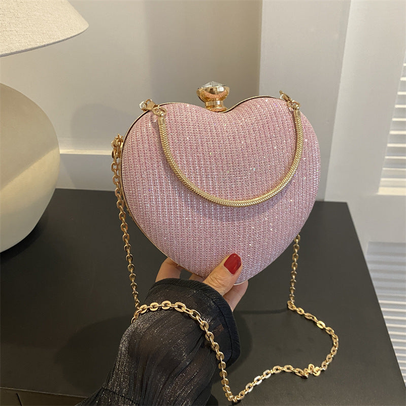 Naia - Herz-Abendtasche